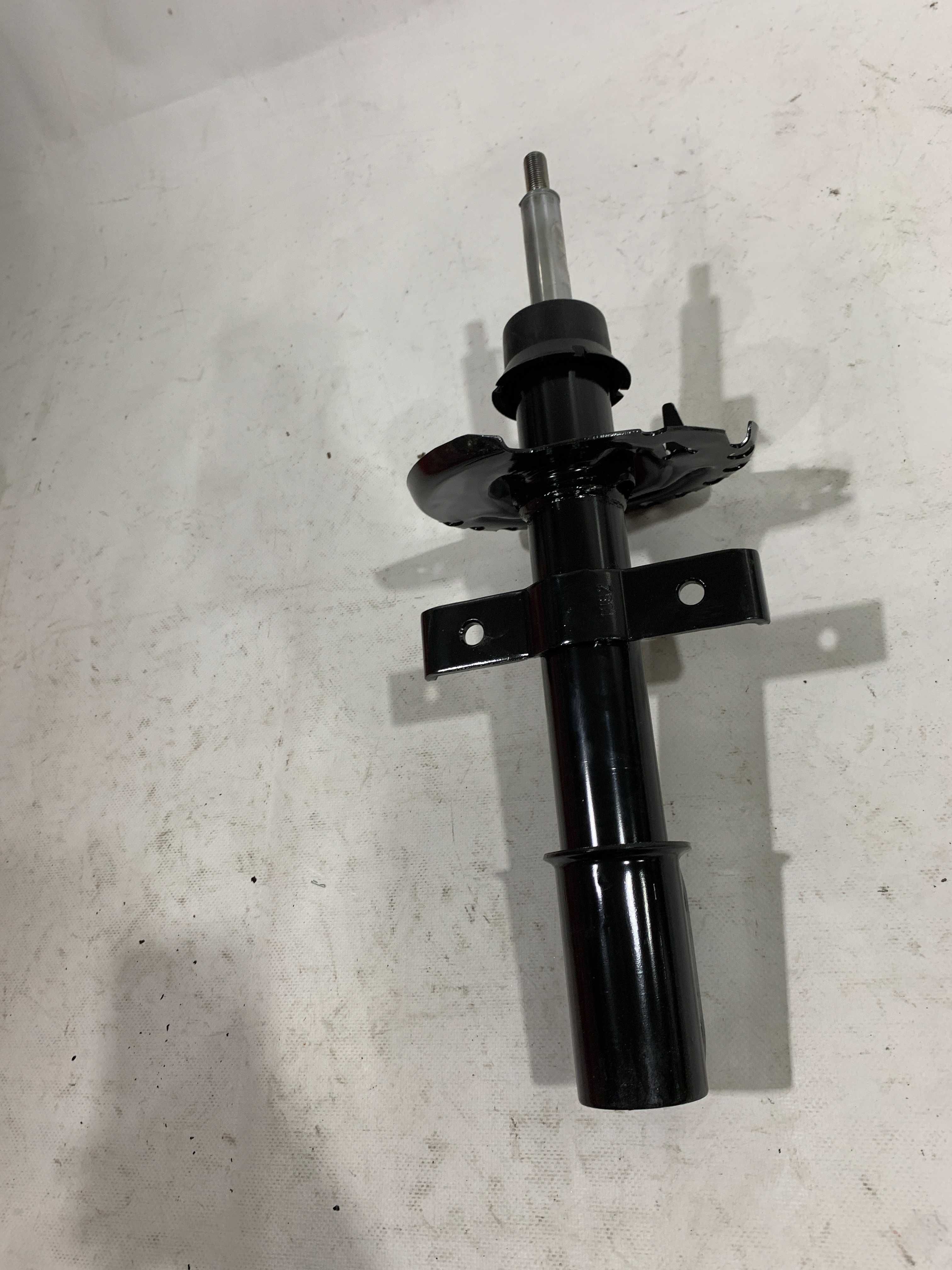 Amortizor NOU Stanga / Dreapta Renault ZOE cod oe 543028406R