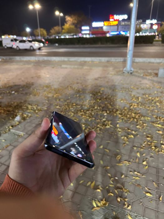 honor x9b 12/256 holati edial