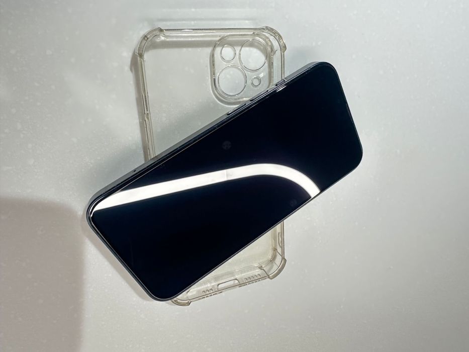 Айфон 13 256гб с документом