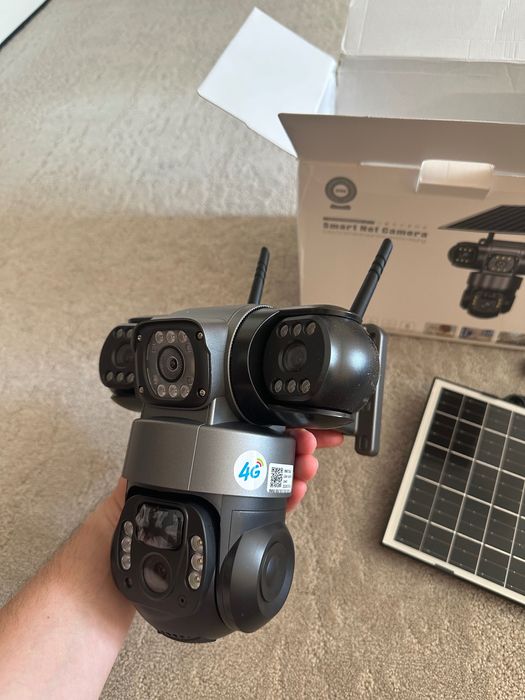 Camera video 4g rotativa cu panou solar si cartela sim noua