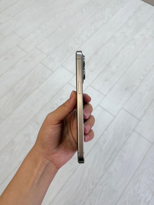 Iphone 15 pro max 256 85%