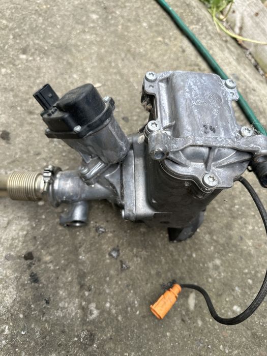 Racitor gaze / EGR Audi A4 A5 A6 A7 A8 / VW Touareg : 059131515CG /