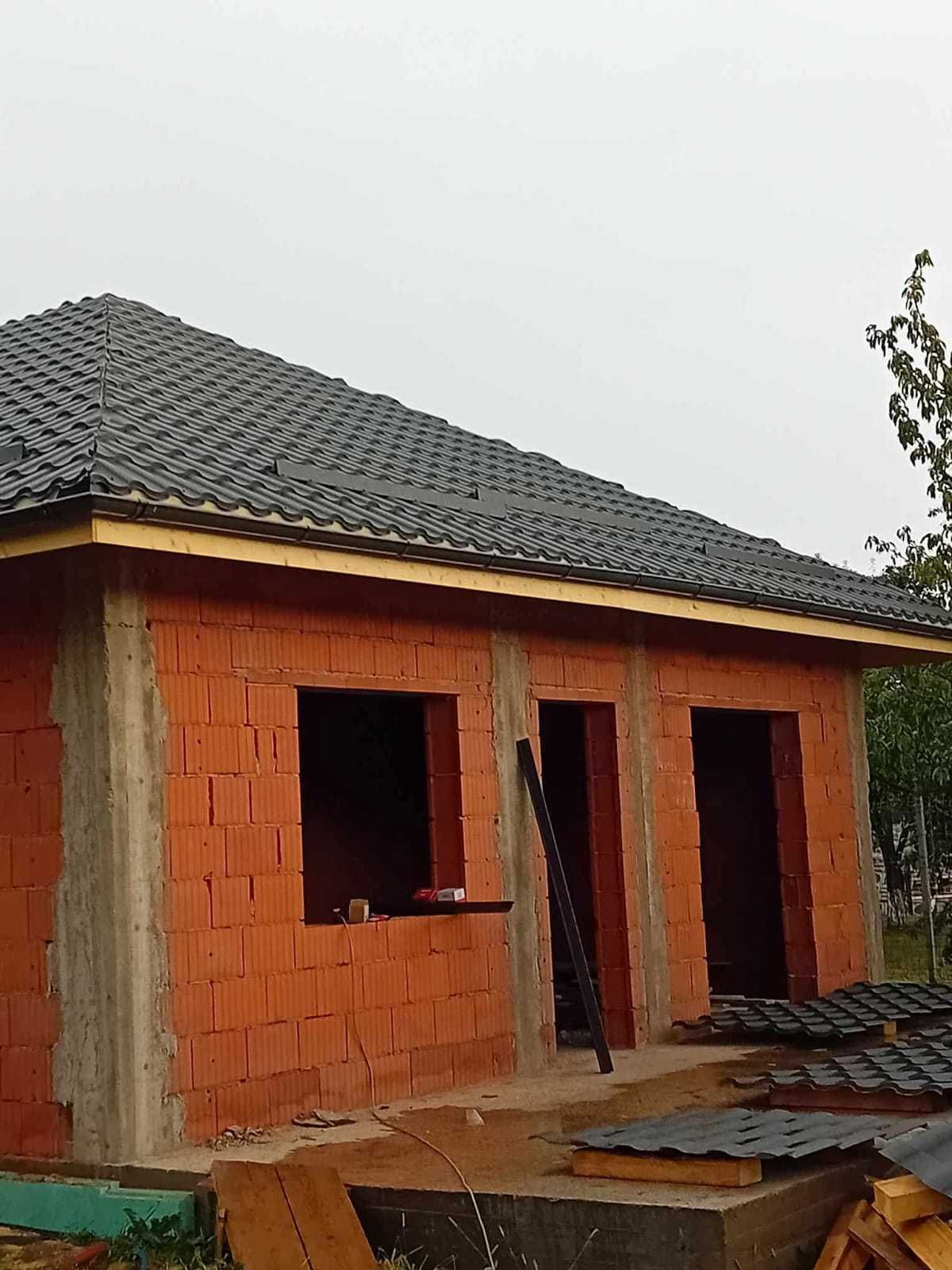 Dulgherie, montaj tigla metalica, tigla ceramica, reparatii acoperis