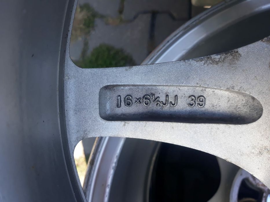 Vand jante aliaj Toyota!