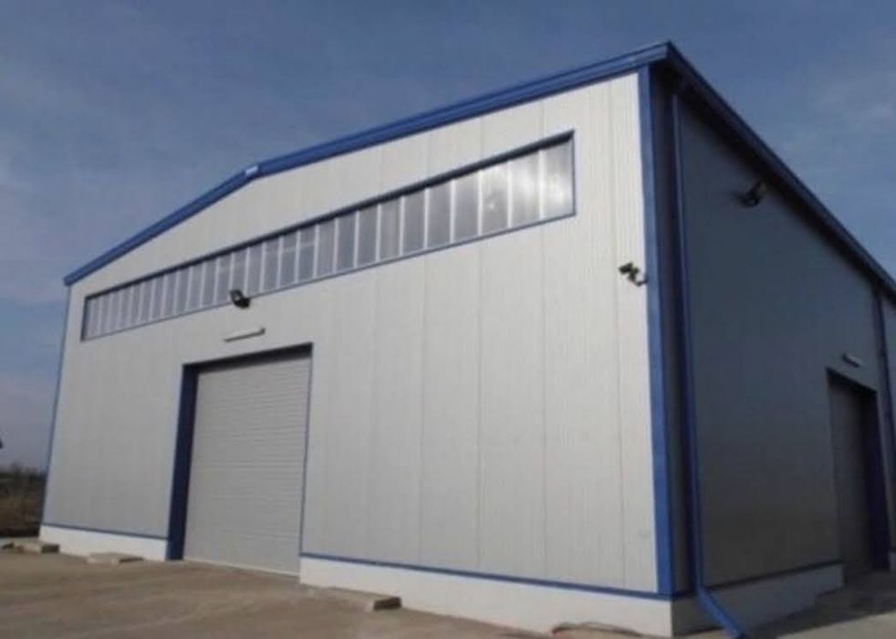 Vand hala metalica 15x30,structura,panouri sandwich și alte dimensiuni