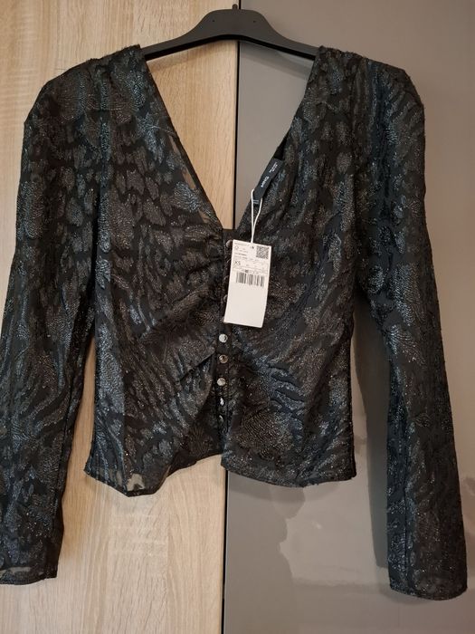 Блуза елегантна нова