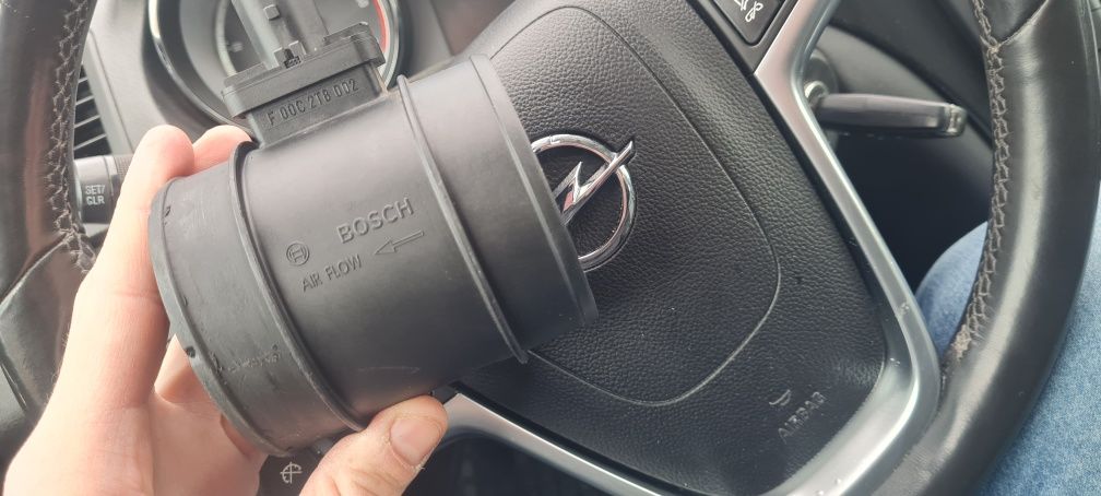 Дебитомер Opel Insignia  Bosch