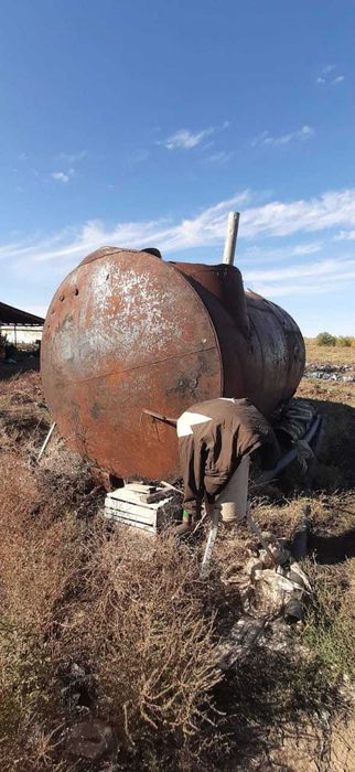 Продам железную бочку 25 куб.