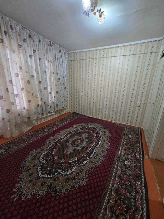 Дубовая галлерейный тип 1/2/4 30 кв.м. имеется балкон=