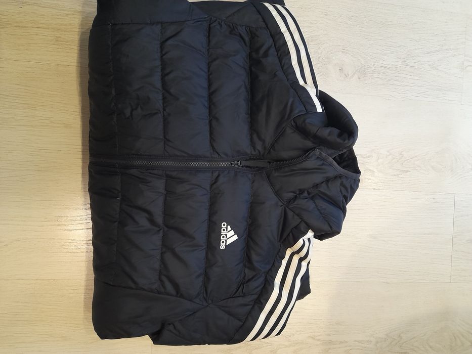 Оригинална шуба на Адидас