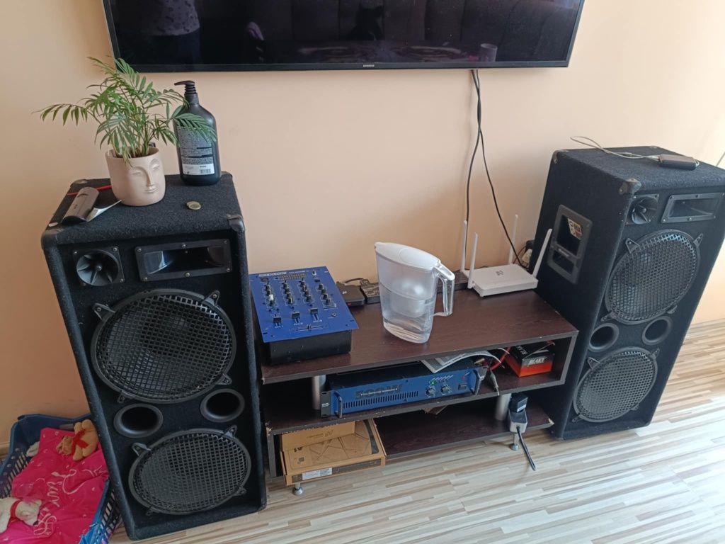 Стъпало 500 w  пулт и тонколони