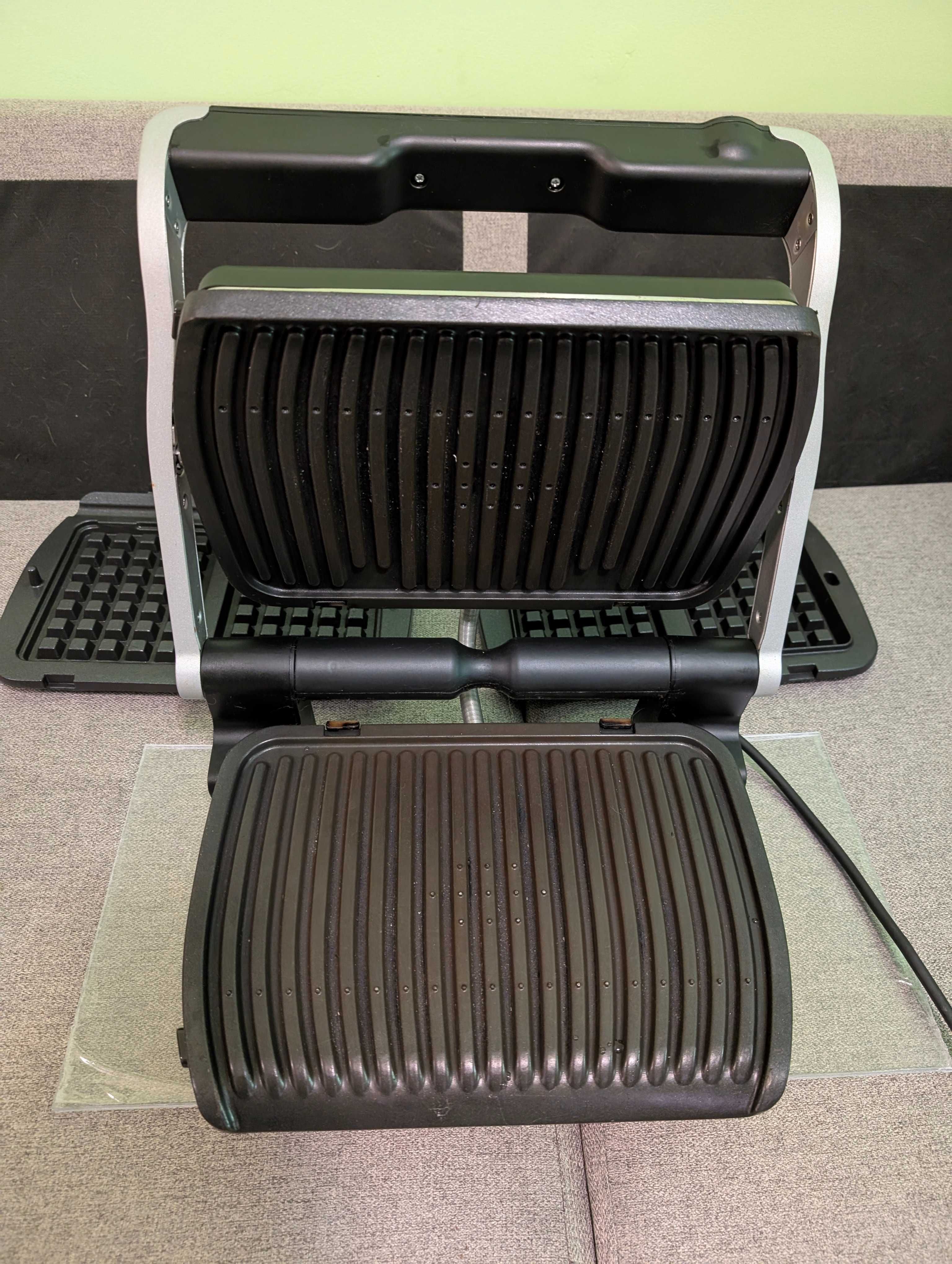 Електрическа скара с гофретник Tefal Optigrill+ Wafles GC716D12