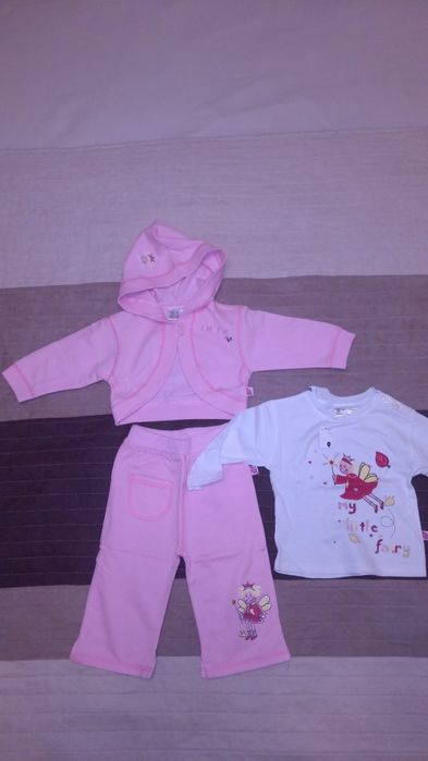 Costum 68 cm (4-6 luni), 3 piese, Kik, Germania, NOU + CADOU sosete