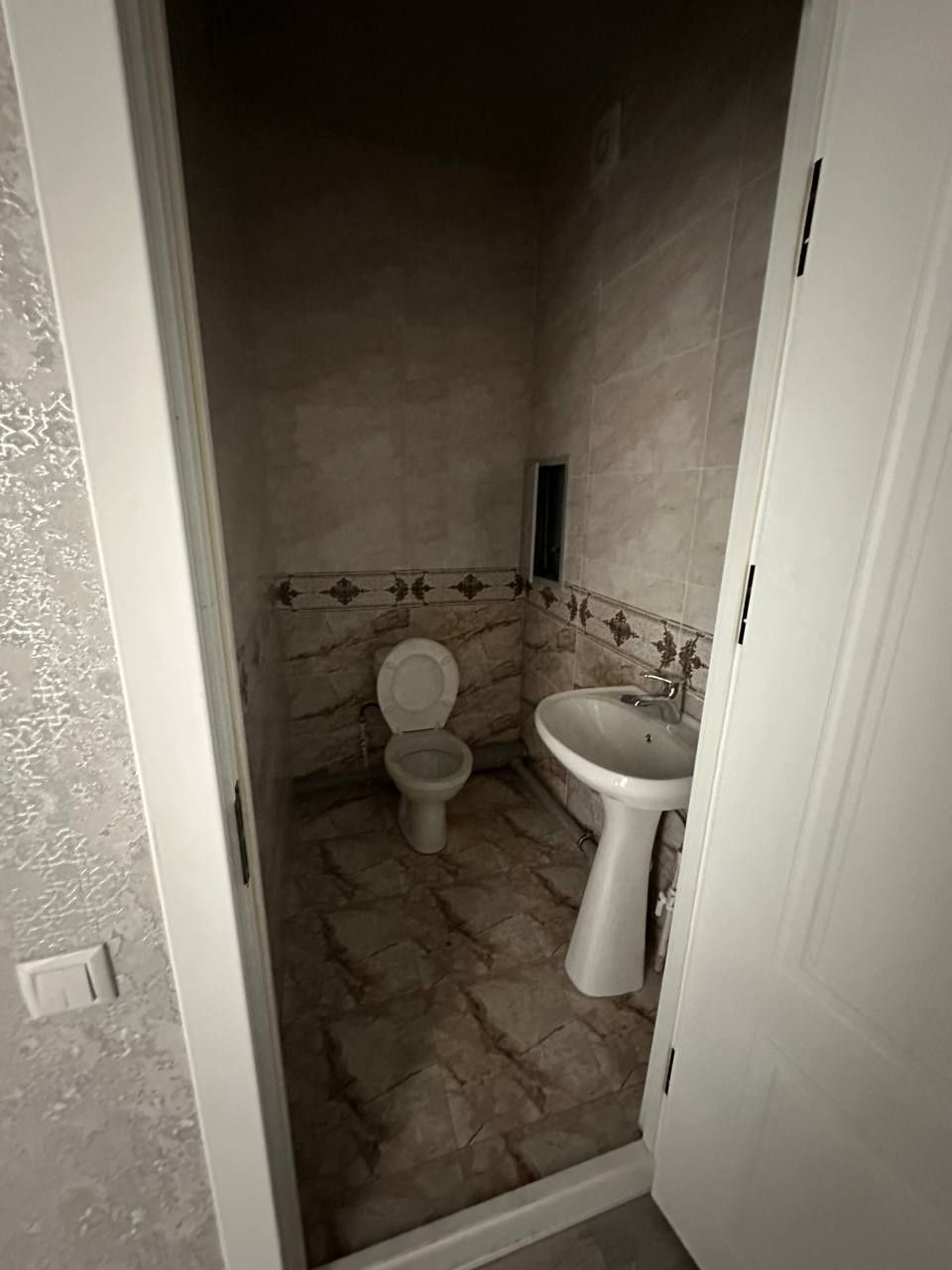 1 xonali uy sotiladi Bektemir