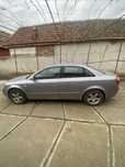 Audi A4 B6, an 2004, a fiert apa la motor