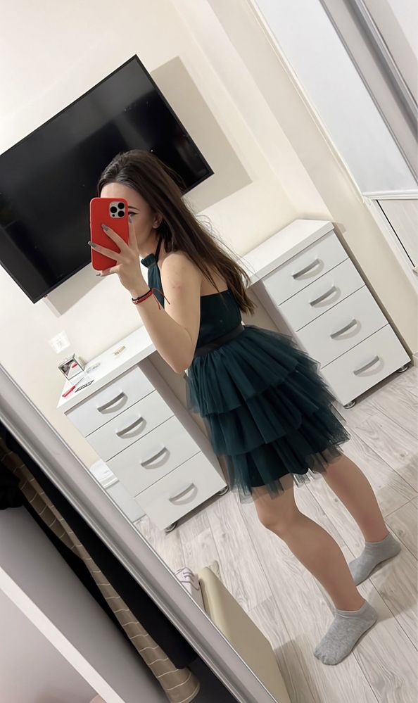 Vand rochie de ocazie