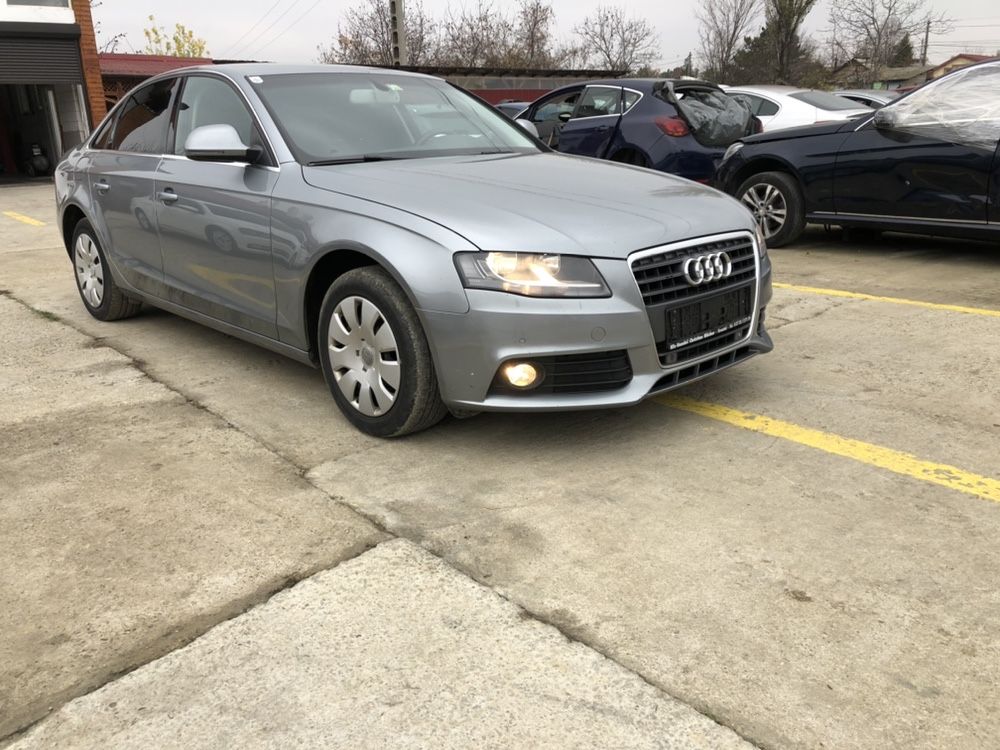 Ușă dreapta spate Audi A4 B8  2009