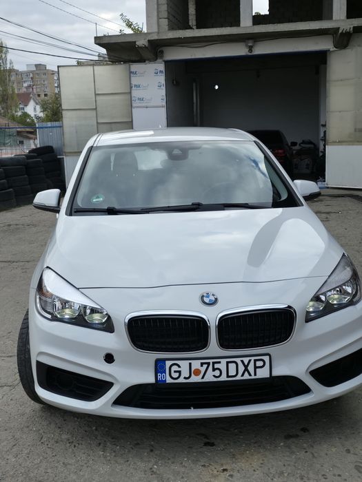 Bmw seria 2 218i f46