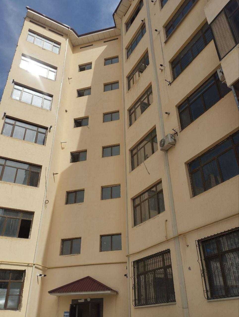 107 kv/m maydoniga ega boʻlgan Uy sotiladi. 3/6/7