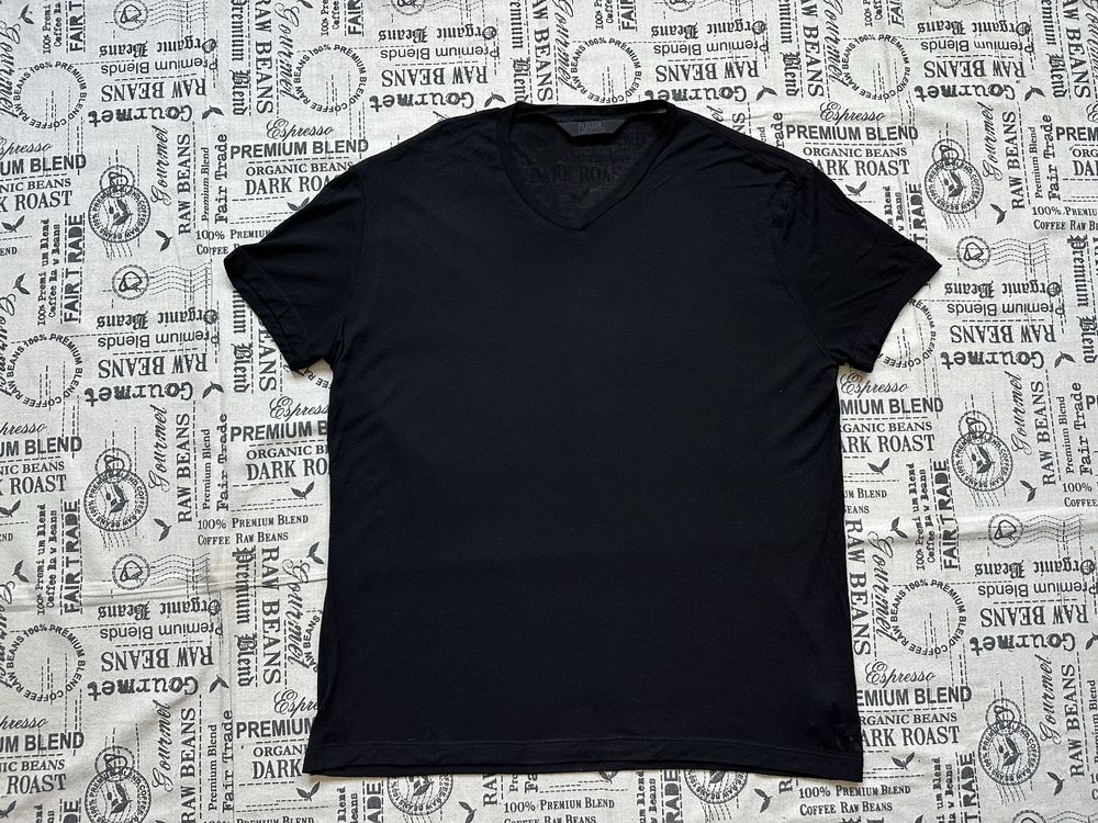 Karl Lagerfeld original тениска.M-L