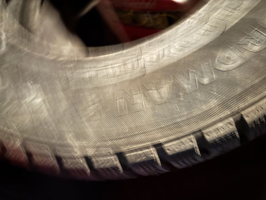 Продам резину нокиан турес нордман 7