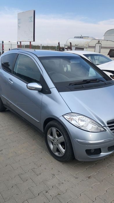 Dezmembram Mercedes-Benz A Class 2.0 D an fabr. 2006