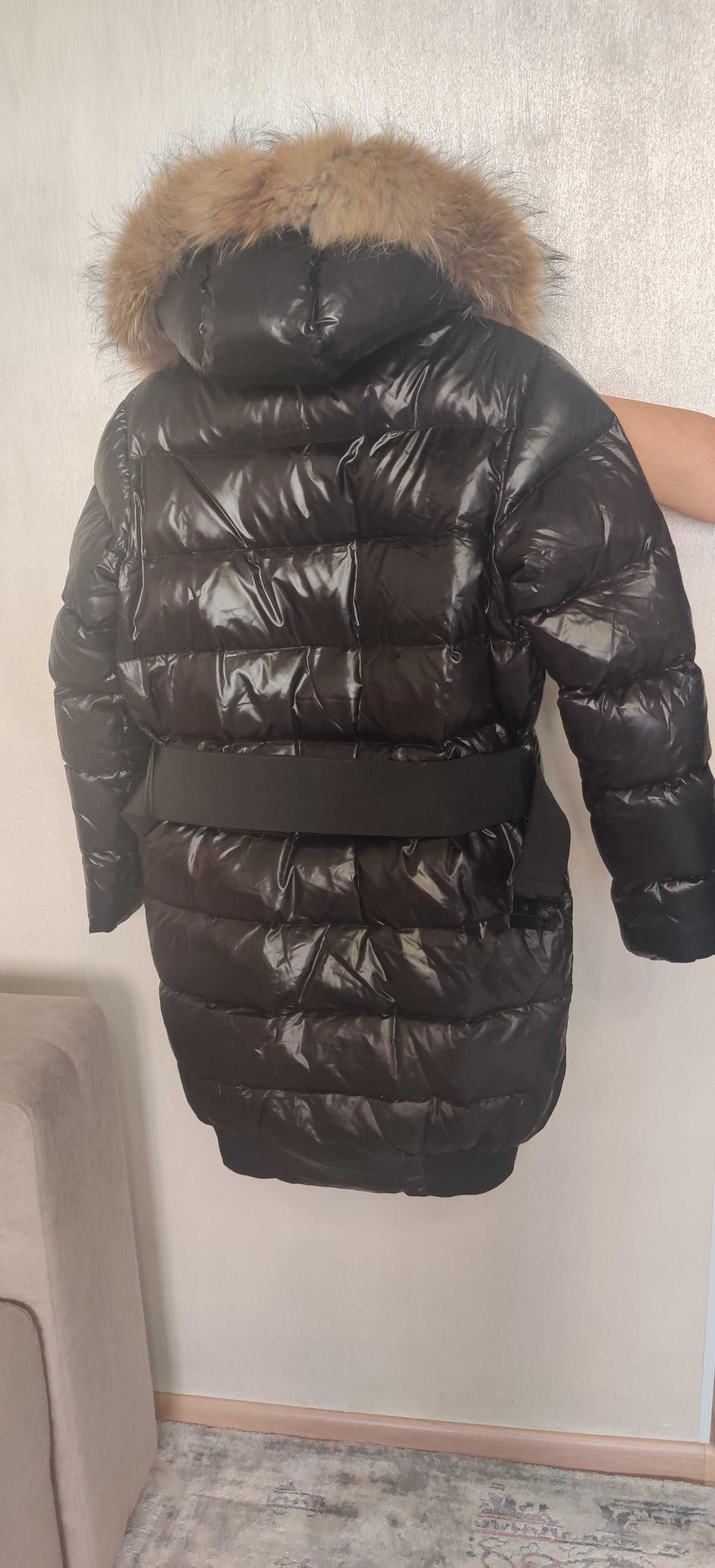 Куртка черная Moncler