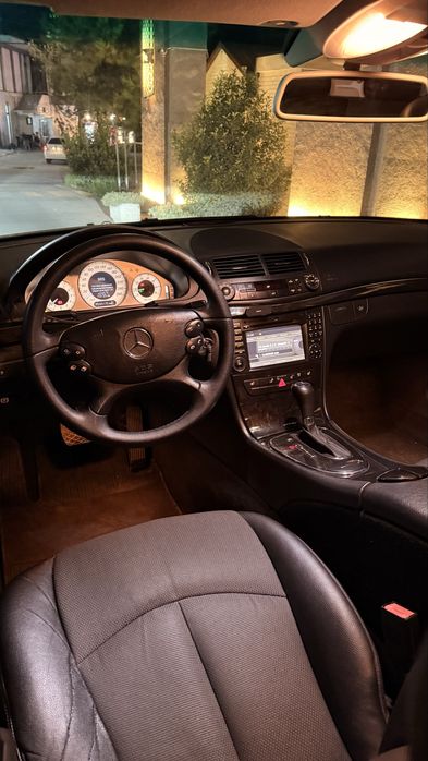 Продаю Mercedes Benz w211 e200k