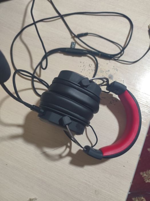 Игровые наушники