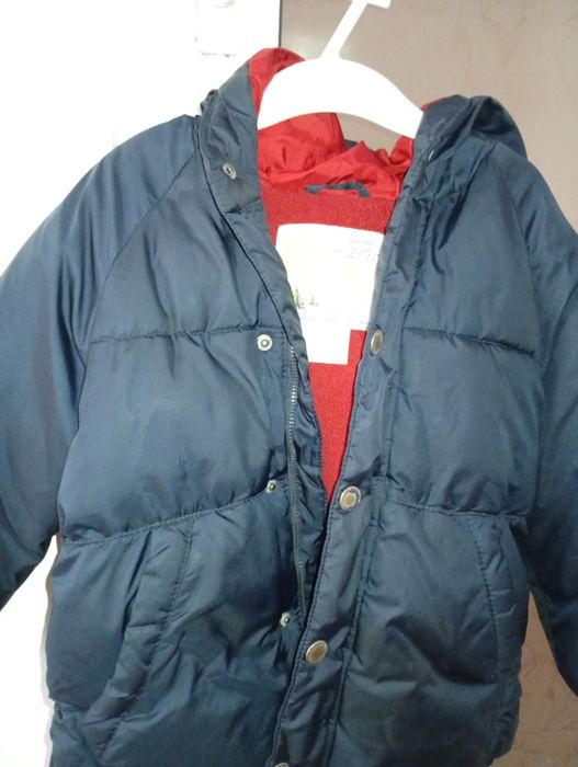 Geaca Zara mărimea 2-3 ani