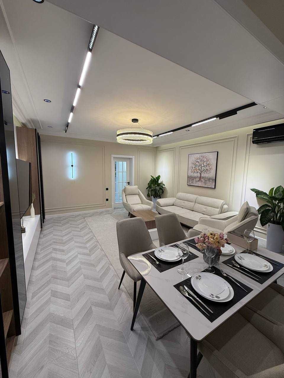 Продается вторичка, евро ремонт люкс, 3/7/9, ор-р метро Айбек, 75м2