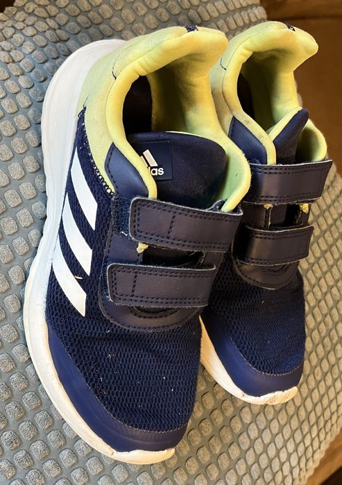Adidas- детски маратонки
