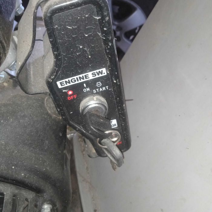 Tocator crengi/resturi vegetale RAMBOHC15