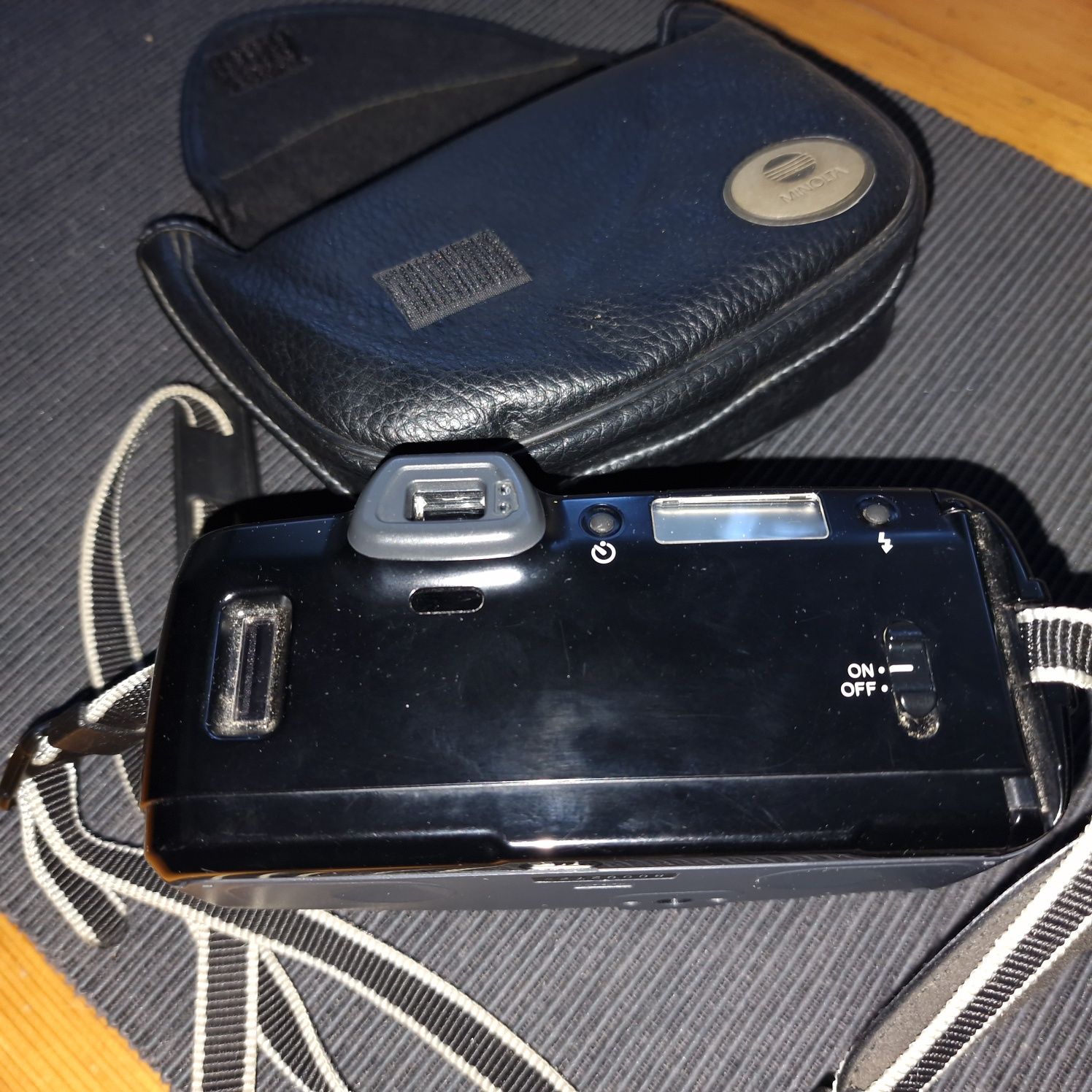 Лентов фотоапарат Minolta!