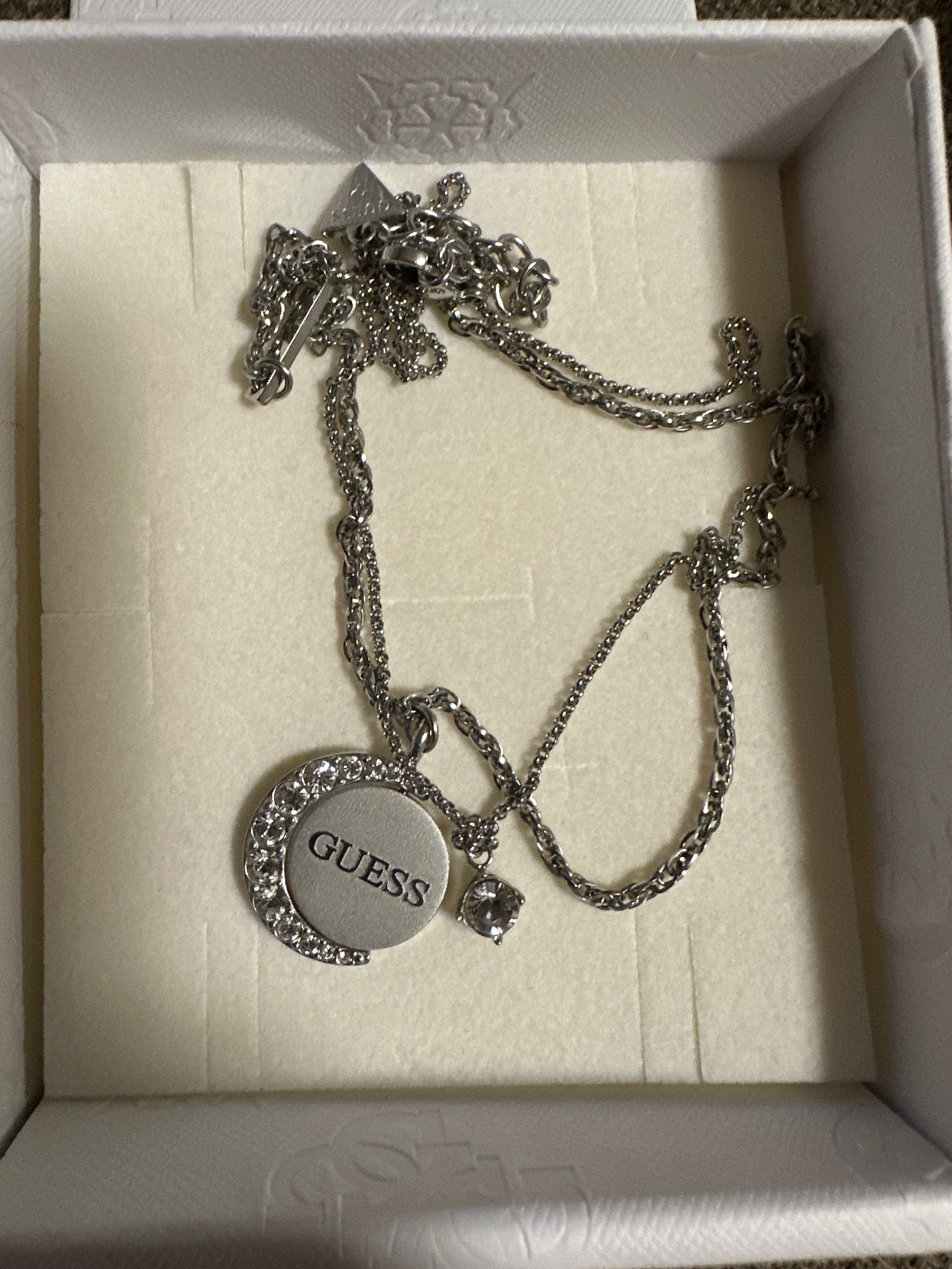 Комплект бижута Guess