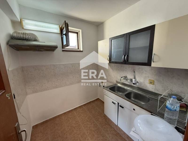 Продава се Тристаен апартамент в Бургас, Лазур - 92 кв.м за 1081 €/кв.м - Снимка #10