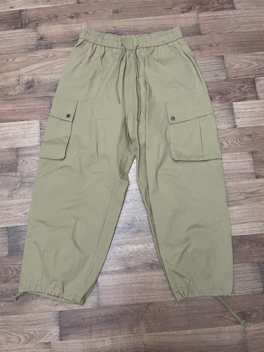 Широкие штаны карго