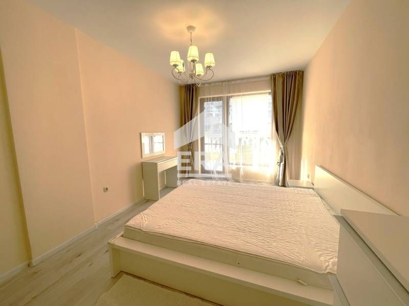 Дава се под наем Тристаен апартамент в Варна, Аспарухово - 105 кв.м за 750 € - Снимка #11