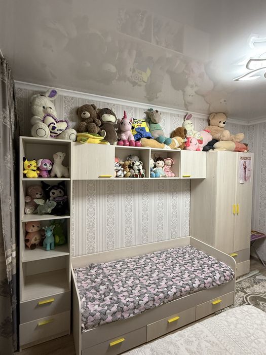 Продам Детский спальный гарнитур