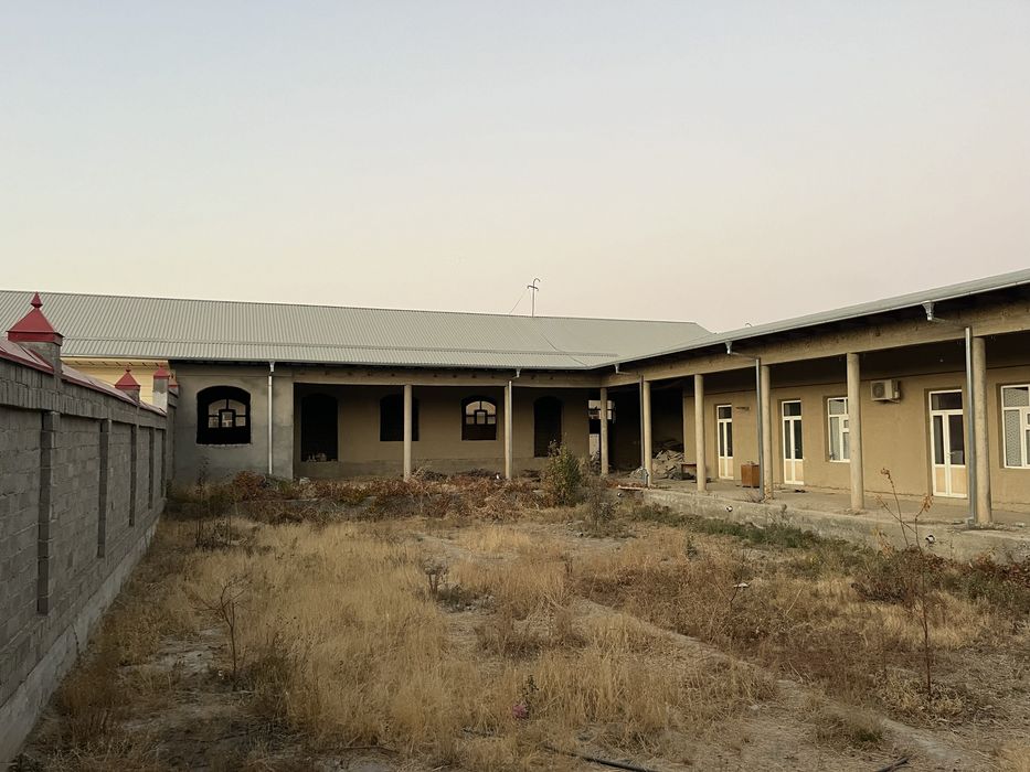 Хавли сотилади 10 суток  75.000 $ срочна чархин кадиж