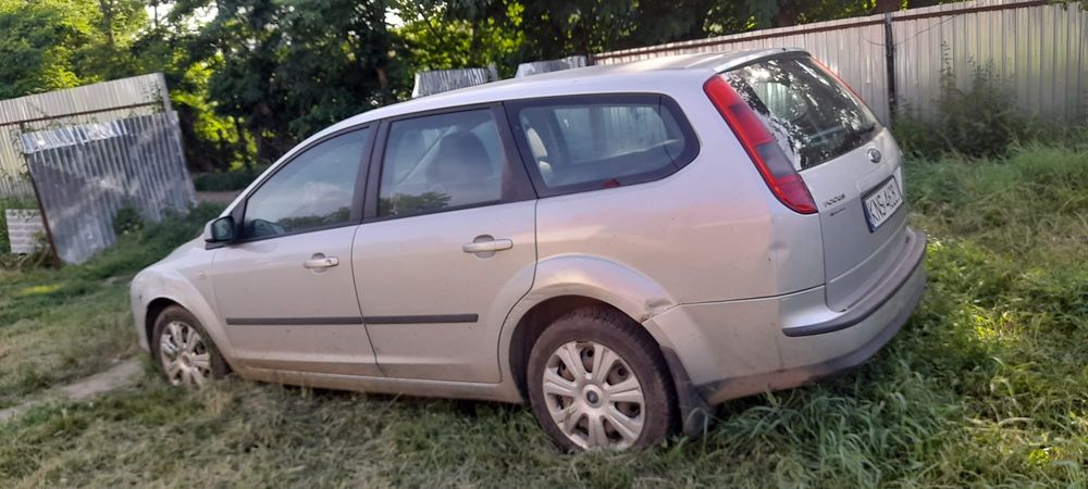 Vând Mașină Ford Focus
