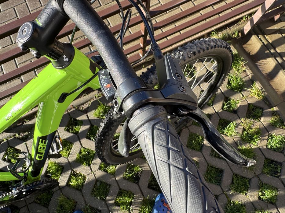 Cube Aim Pro 27.5 – frane hidraulice Shimano, lant si schimbator noi