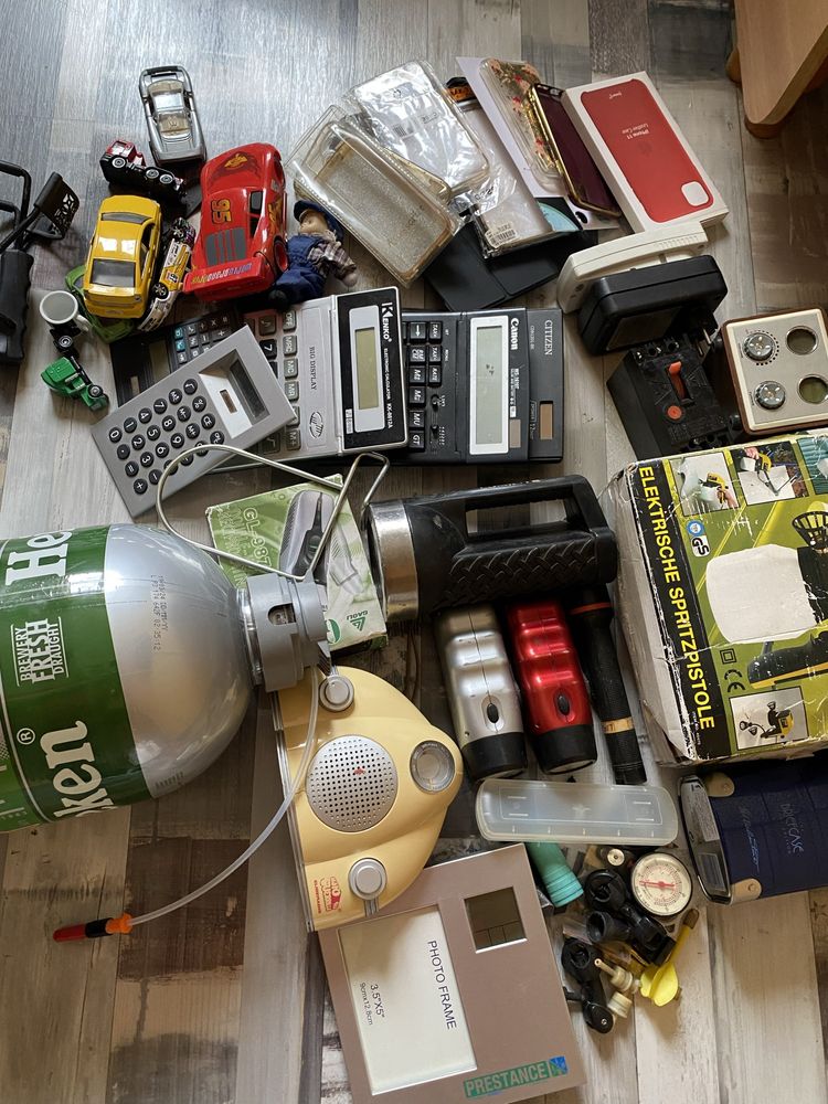 Lot diverse radio+calculator+masinute