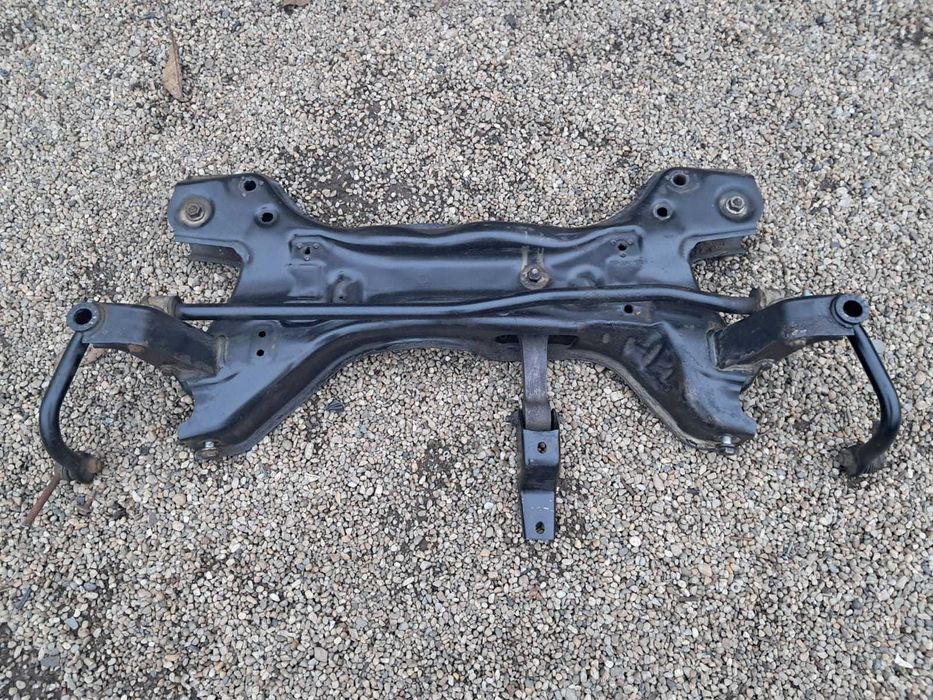 Skoda Fabia 2, cadru motor original cu bara stabilizatoare si tampon