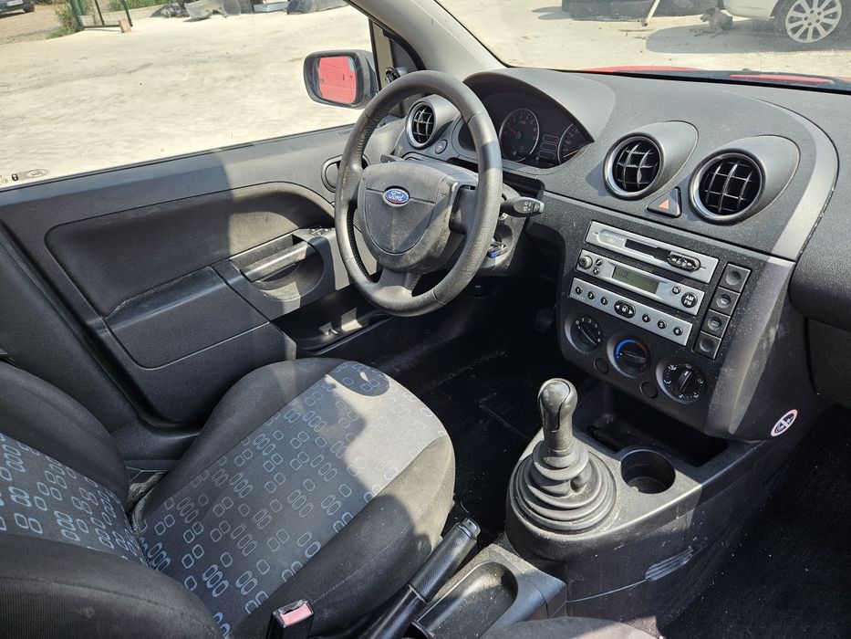 Форд Фиеста 1.3 бензин НА ЧАСТИ