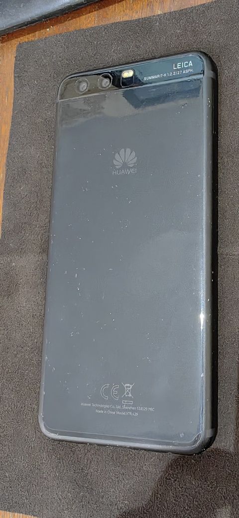 Смартфон Huawei P10