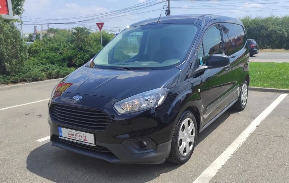 Ford TRANSIT COURIER Ford Transit Courier -benzina -100 CP