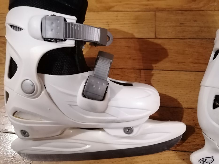 Patine  reglabile copii marime31-33,RCO Sport,preț 99ei