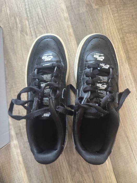 Детски обувки Nike Air Force 1 и Skechers размер 36.5/37