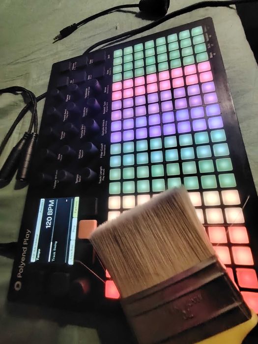 Polyend Play Sequencer / Drum Machine
